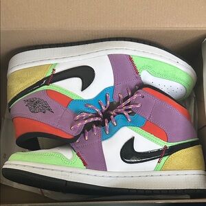 Jordan 1 Mid SE in White, Black, and Light Blue